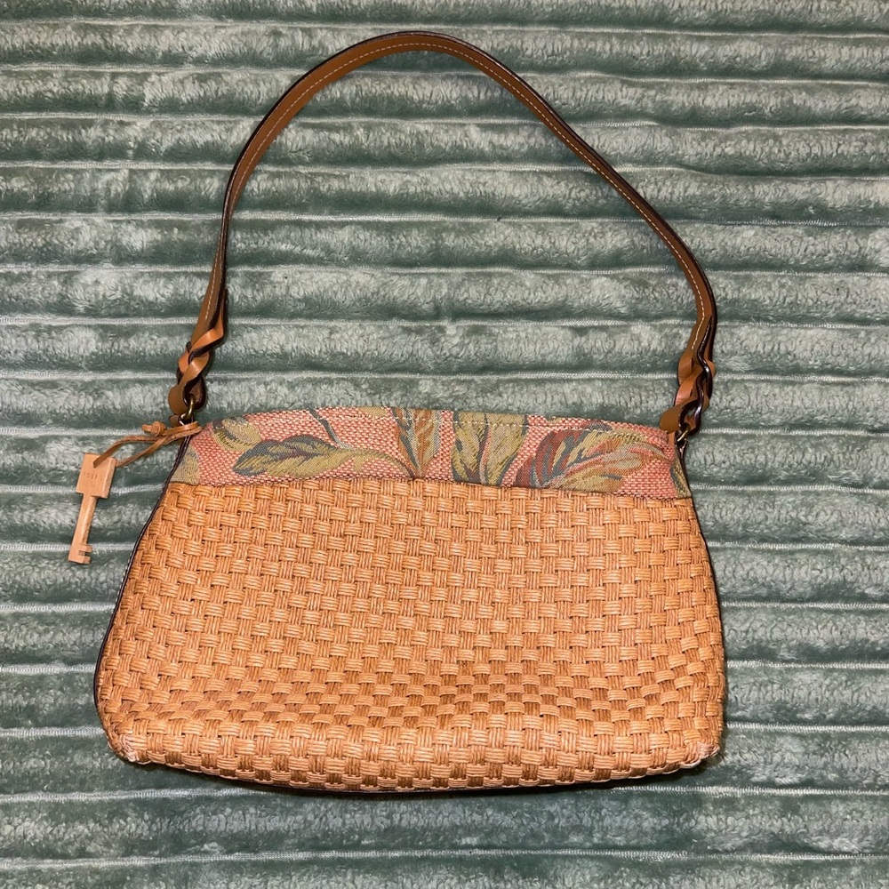 Fossil Woven Brown Shoulder Bag with Floral Accent